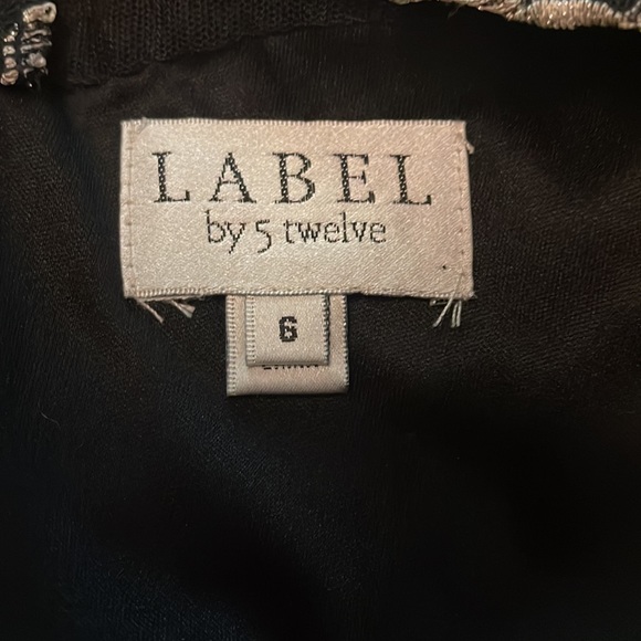 Evening dress - Picture 6 of 7